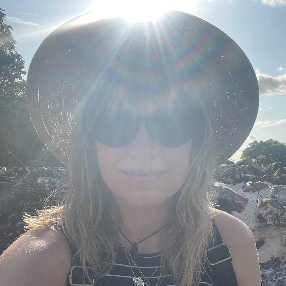 Meet your Posher, Lindsey
